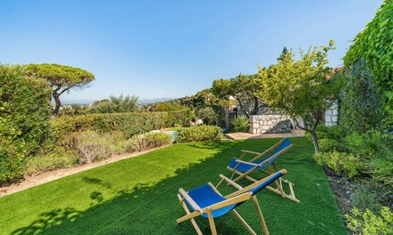 Sunny French Haven 4