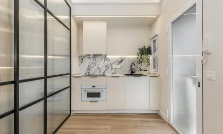 Chueca Contemporary 4