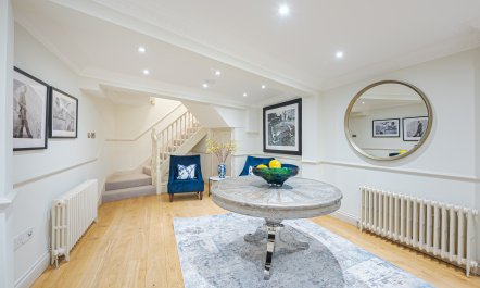 Royal Belgravia 9