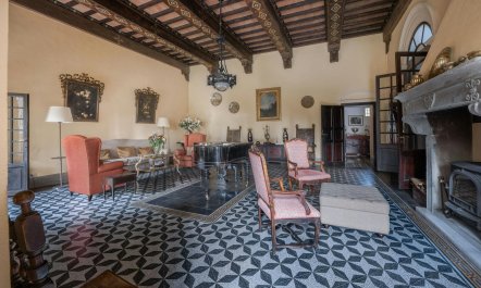 Cypress Trees & Wineries 7