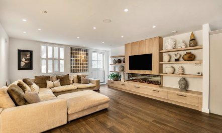 Muse of Maida Vale 1