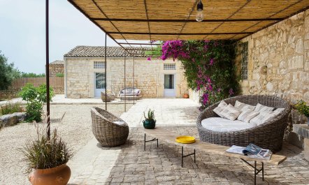 Under Sicilian Skies 4