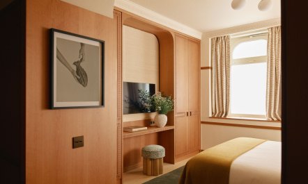 Fine French Nest 1