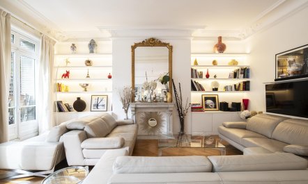 Parisian Architecture Views 2