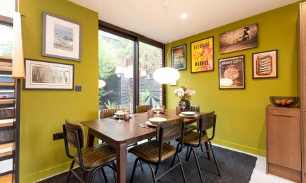 An Uncharted Oasis 1