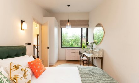 An Uncharted Oasis 9