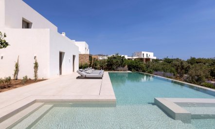 Paros Hideaway 3