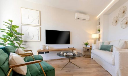 Rooftop & Sea Views 2