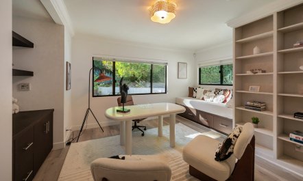 Beverly Modern 9