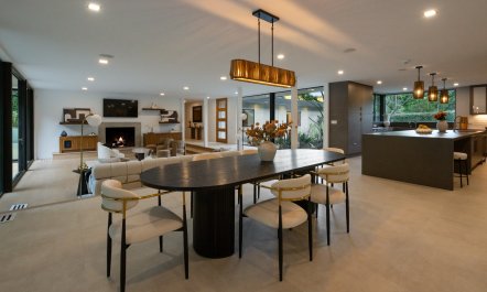 Beverly Modern 6