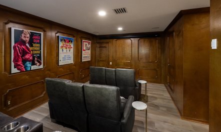 Beverly Modern 8