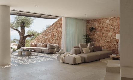 Ionian Vantage 4