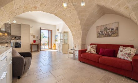 Town & Country Abode 6