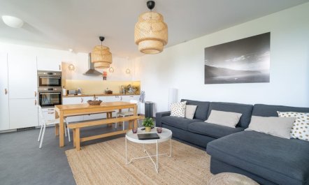 A Fine Point of View 3