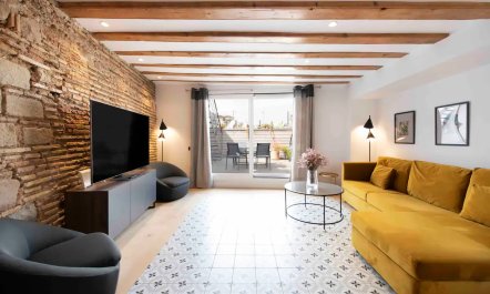 Gothic Quarter Delight 1