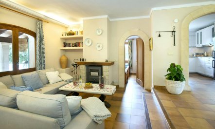 Olive Tree Dwelling 9