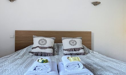 Lavenders & Islands 6