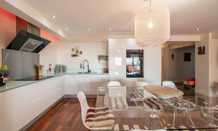 Port-Side Apartment 1