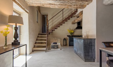 Hillside Sanctuary 8