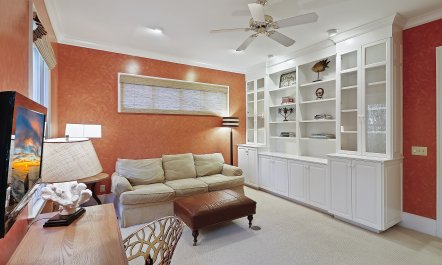 Oceanfront Retreat 9