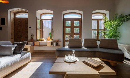 Cretan Courtyard Garden 2