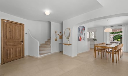 Quiet French Haven 8