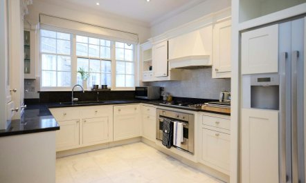 Hyde Park Serenity 4