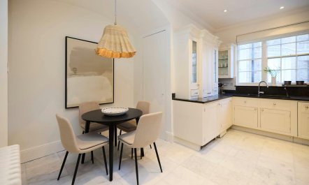 Hyde Park Serenity 3