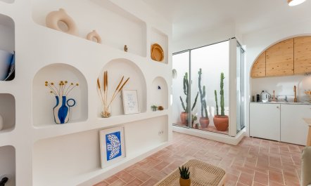 Bispo Sunrise View 2