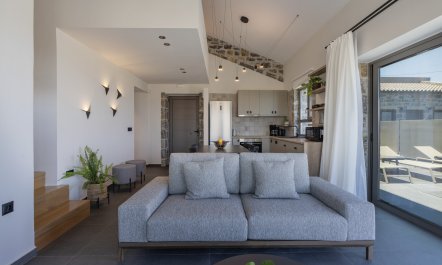 Hidden Crete House 1