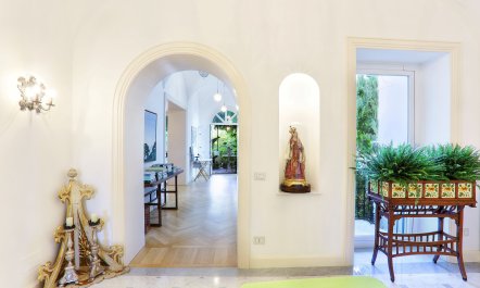 The Sorrento Garden 7