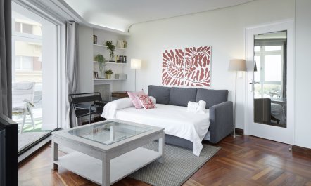 Glass Intersections 4