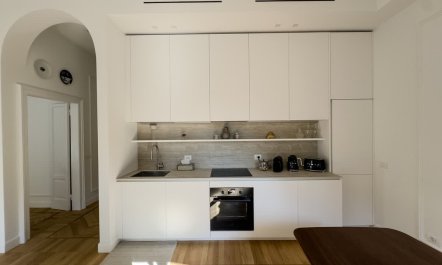 Verdant Tree Vistas 1