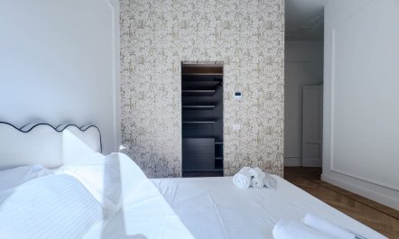 Verdant Tree Vistas 9