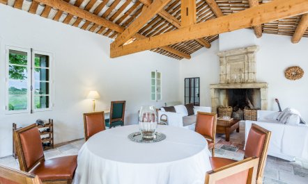 Champagne on the Hills 3