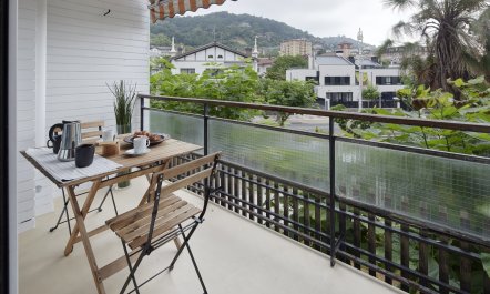 Good Times & Tan Lines 1