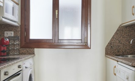 The Little White Cloud 9