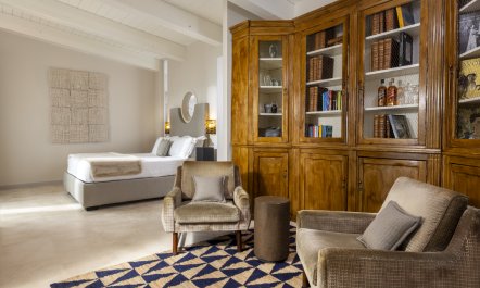 Saint Peter&rsquo;s Frame 9