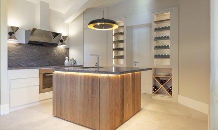 Saint Peter&rsquo;s Frame 8