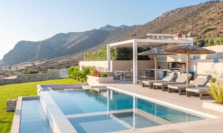 Seaside Escape Paradise 1