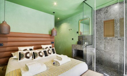 A Walk of Elegance 1