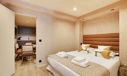 A Walk of Elegance 6