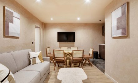 A Walk of Elegance 2