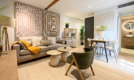 Elegant Quarters Centro 2