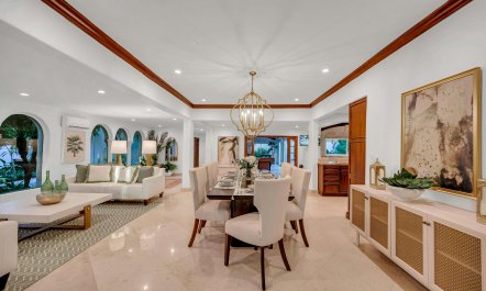 Palm Trees & Tiki Nights 7