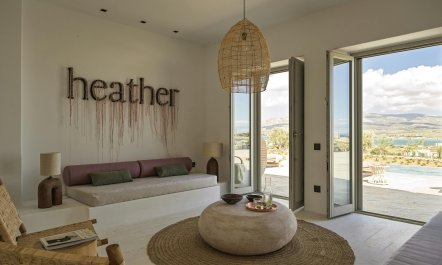 Paradise Bloom Embrace 1