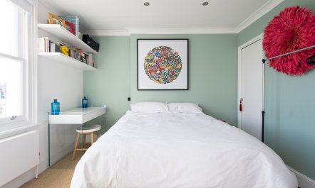 The Little Londoner 6