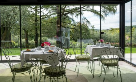 A Graceful Hideaway 7