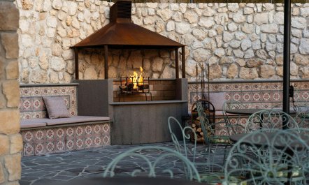 A Graceful Hideaway 6