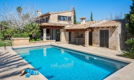 Stone Patio Garden 1